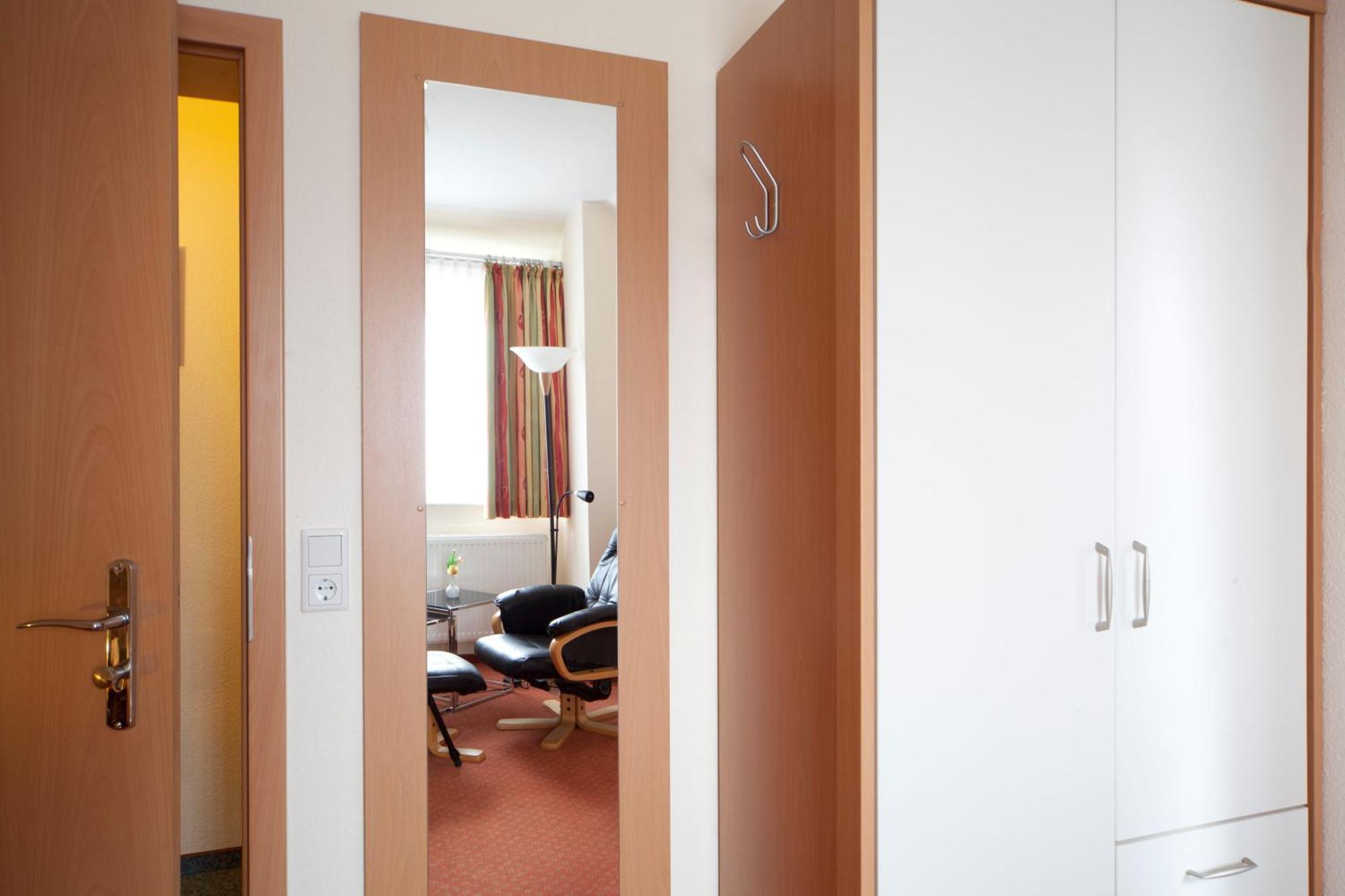 City-Hotel Friesoythe Rum bild
