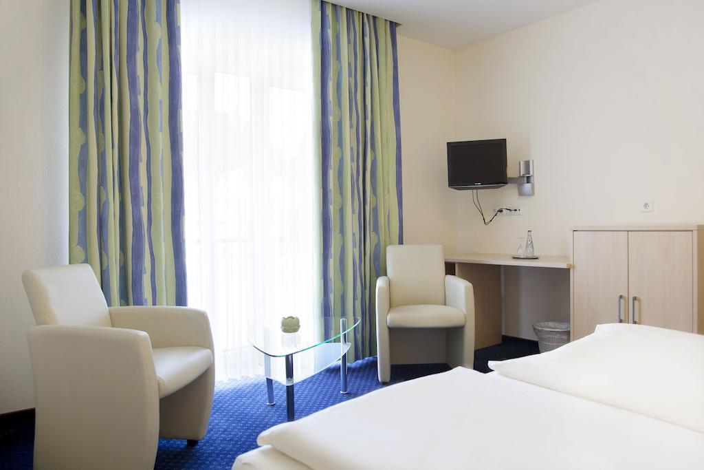 City-Hotel Friesoythe Rum bild